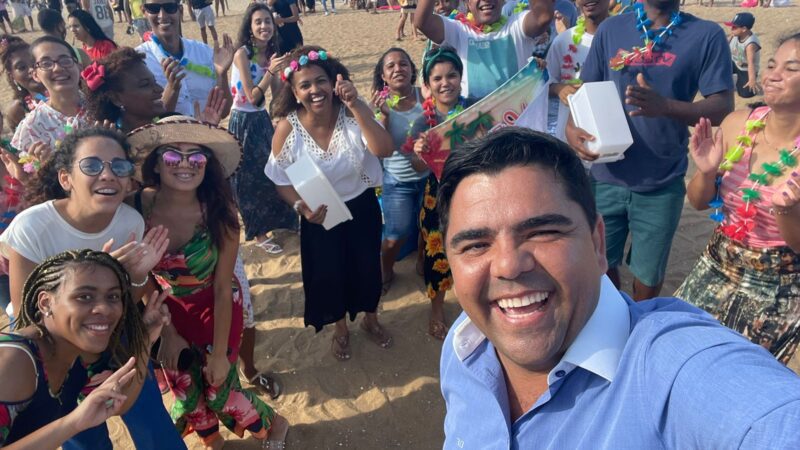 Devanir Ferreira participa de evento para jovens em Vitória