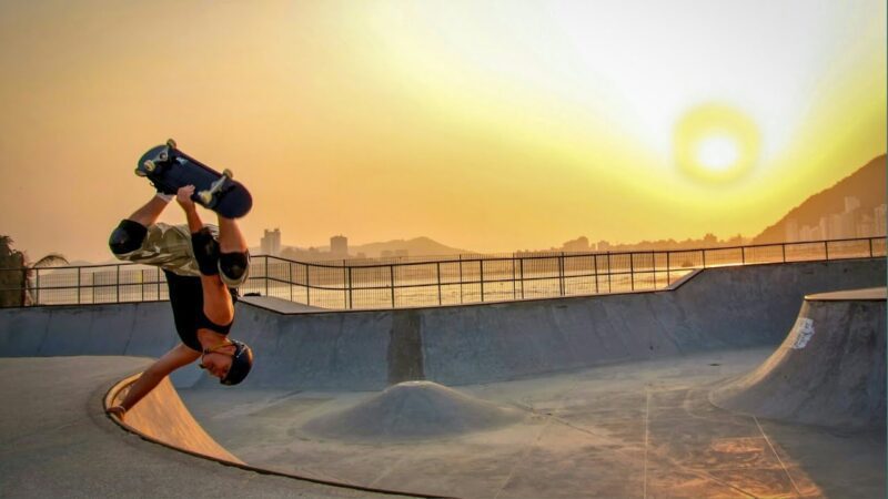 Desafio no skate, patins e BMX no Pump Track de Ponta da Fruta