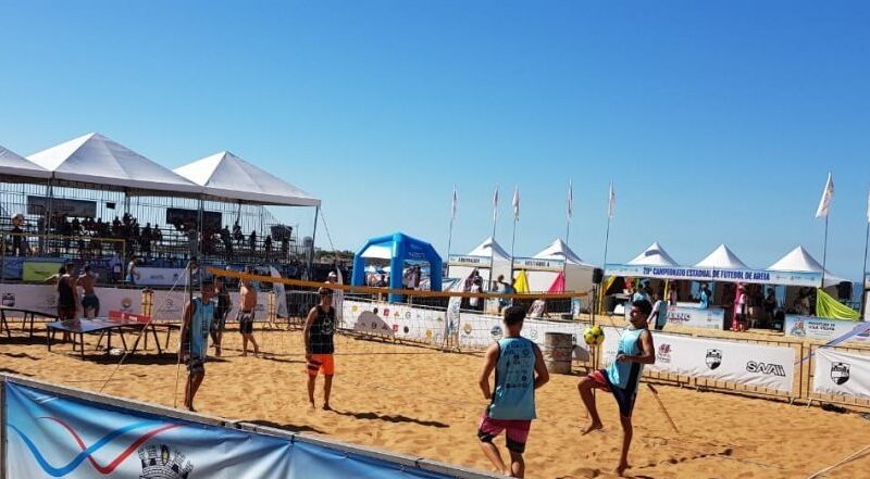 Neste fim de semana ​campeonato de Futevôlei agita as areias da Praia da Costa