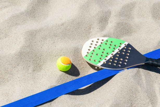 Vila Velha ​abre inscrições para aulas de Beach Tennis gratuitas