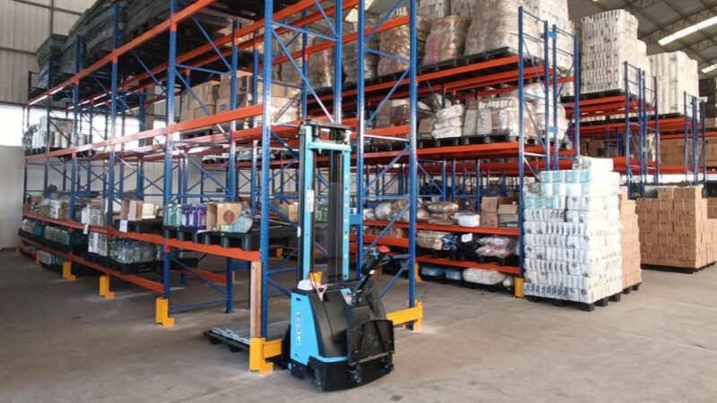 Administração promove melhorias no Almoxarifado com implantação de novos Porta Pallets