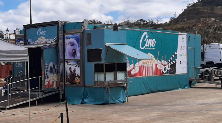 Cine Vitória à Minas exibe filmes gratuitos em Vila Velha