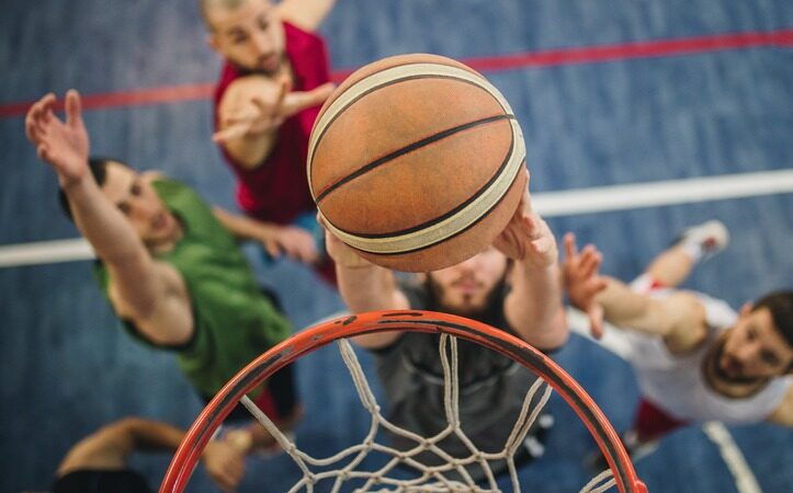 Times de diferentes regiões se reúnem em Vila Velha para competir em campeonato de basquete