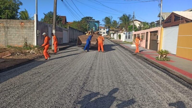 Secretaria de Obras promove melhorias na infraestrutura de vias do bairro Interlagos