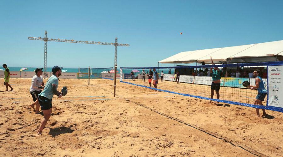 Praia de Itaparica sediará etapa estadual de beach tennis com a participação de 400 atletas