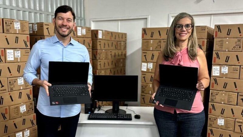 Vila Velha recebe 520 novos computadores para fortalecer o atendimento de saúde