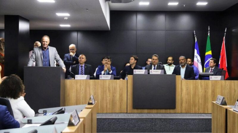 Governador expõe ao legislativo os investimentos feitos em Vila Velha