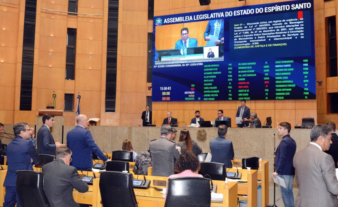 Poder Legislativo do Espírito Santo traça planos em encontro estratégico de deputados