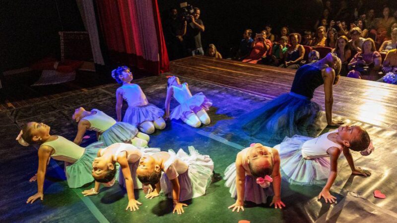 ​Celebração da vida através da dança emocionou famílias em Ilha das Flores