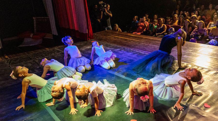 ​Celebração da vida através da dança emocionou famílias em Ilha das Flores