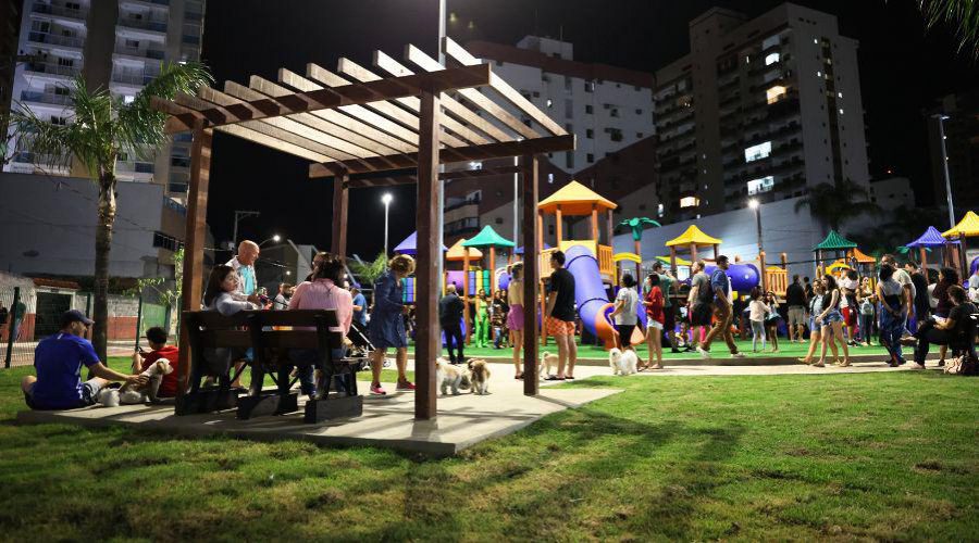 Em Ato de Inovação e Fé, Prefeito de Vila Velha entrega Parque da Prainha antes da Tradicional Festa da Penha