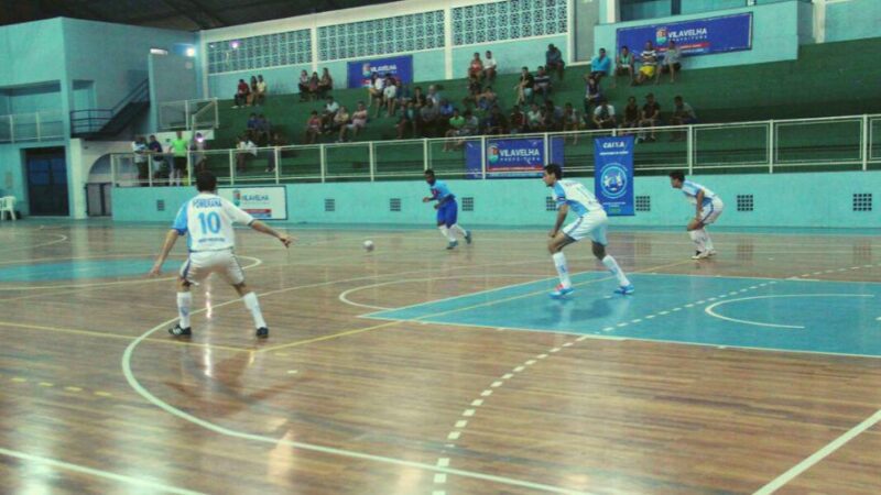 Torneio de Futsal Gospel reúne 16 igrejas na Arena Tartarugão