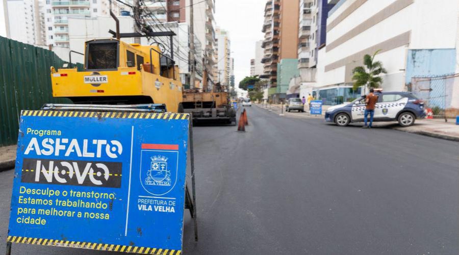 ​ Ruas da Praia da Costa recebem recapeamento do Programa Asfalto Novo