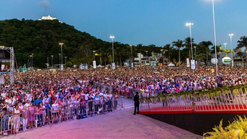 Novo Parque da Prainha encanta o público na Festa da Penha