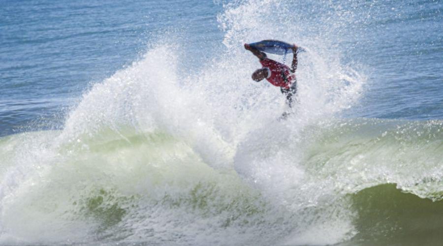 Primeira Etapa do Circuito Capixaba de Bodyboard acontece na Praia dos Recifes