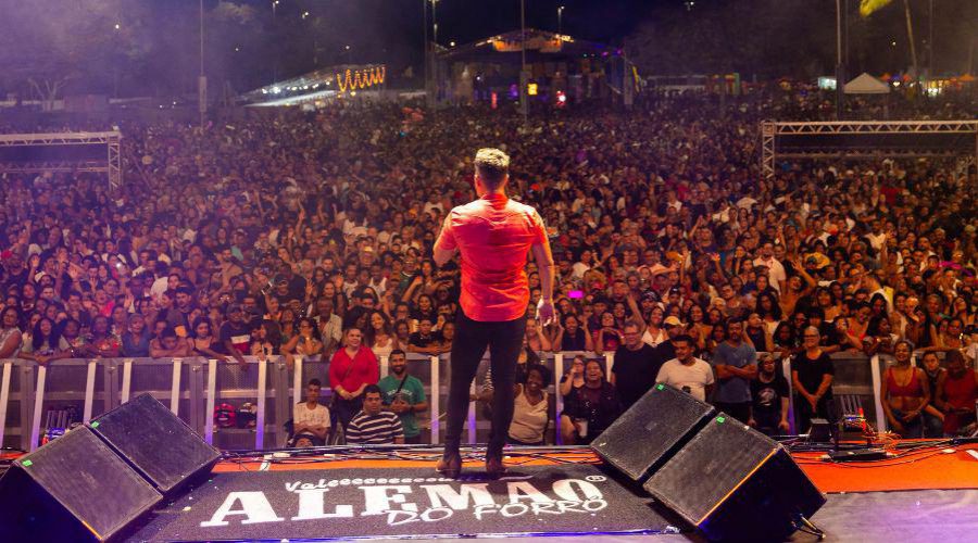 Alemão do Forró e outras atrações levaram multidões ao Parque da Prainha