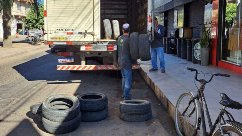 ​Secretaria de Serviços Urbanos recolhe 6 toneladas de pneus usados na Região 5