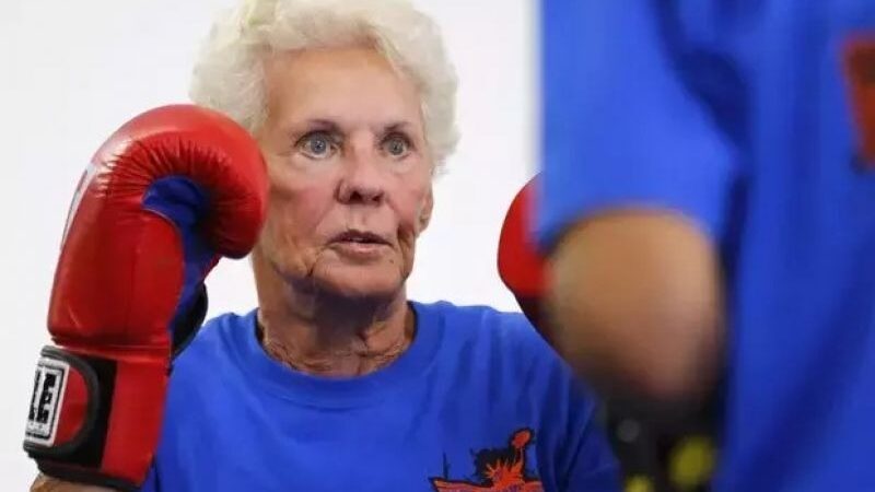 Aulas de Kickboxing para idosos são oferecidas em Vila Velha