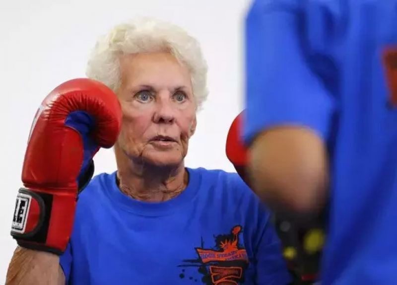 Aulas de Kickboxing para idosos são oferecidas em Vila Velha