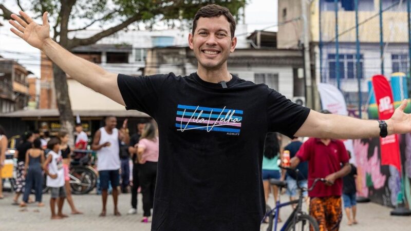 Arnaldinho Borgo se destaca como líder em nova pesquisa de Vila Velha