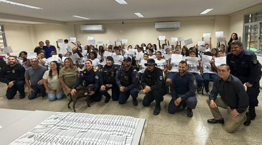 Guarda Municipal de Vila Velha certifica oitava turma do Projeto Anjos da Guarda