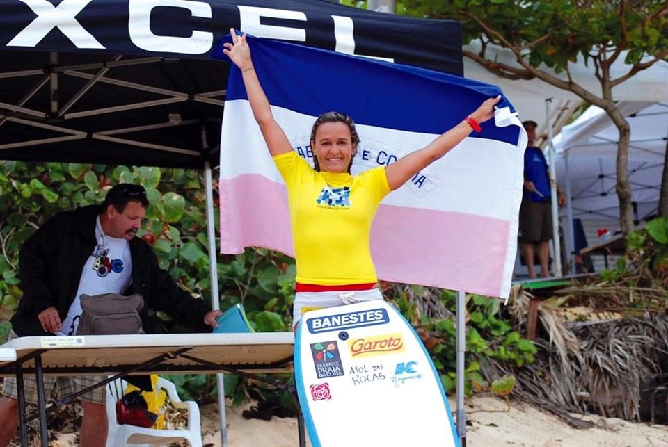 Neymara Carvalho disputa título do Circuito Catarinense de Bodyboard neste sábado (30), em Itajaí