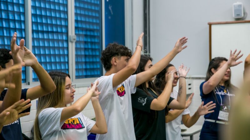 Público jovem de Aracruz em busca do primeiro emprego recebeu projeto ‘Partiu Trabalho 2’