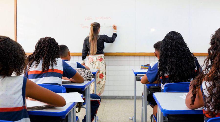 Educação lança processo seletivo para professores temporários