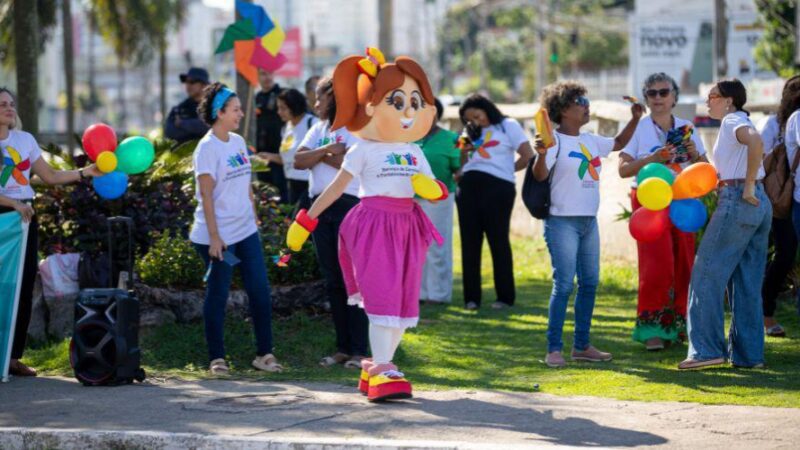 Bloco do PETI leva mensagem contra o trabalho infantil na abertura do Carnaval