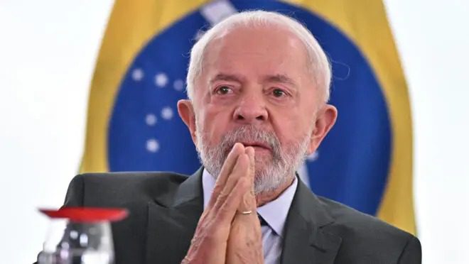 Lula Recomenda Evitar Compras para Reduzir Preços: Estratégia Econômica ou Erro?